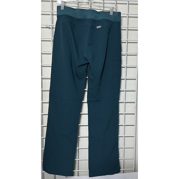 NWT Figs Caribbean Blue Small Scrub Set.  Kade Cargo Pants, Casma 3 Pocket Top - Picture 7 of 9